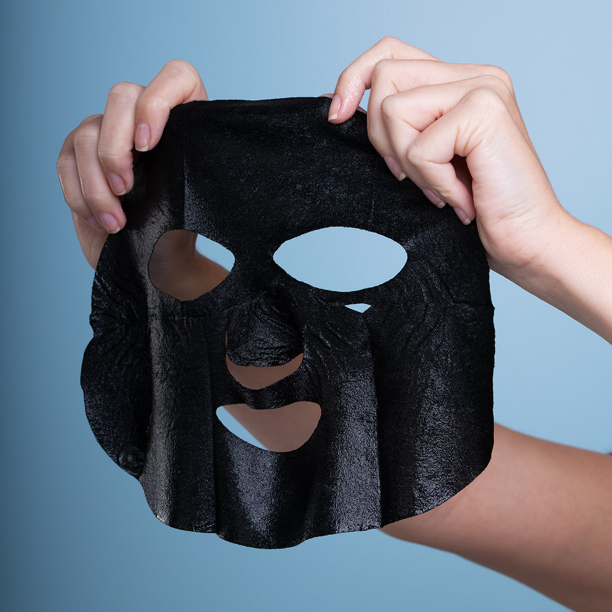 sans-soucis-black-magnet-vliesmaske-16-ml-tiefenreinigend image 2